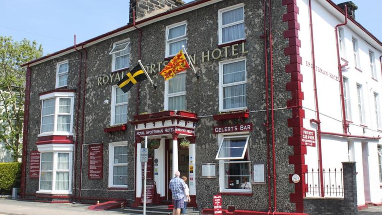 The Royal Sportsman Hotel